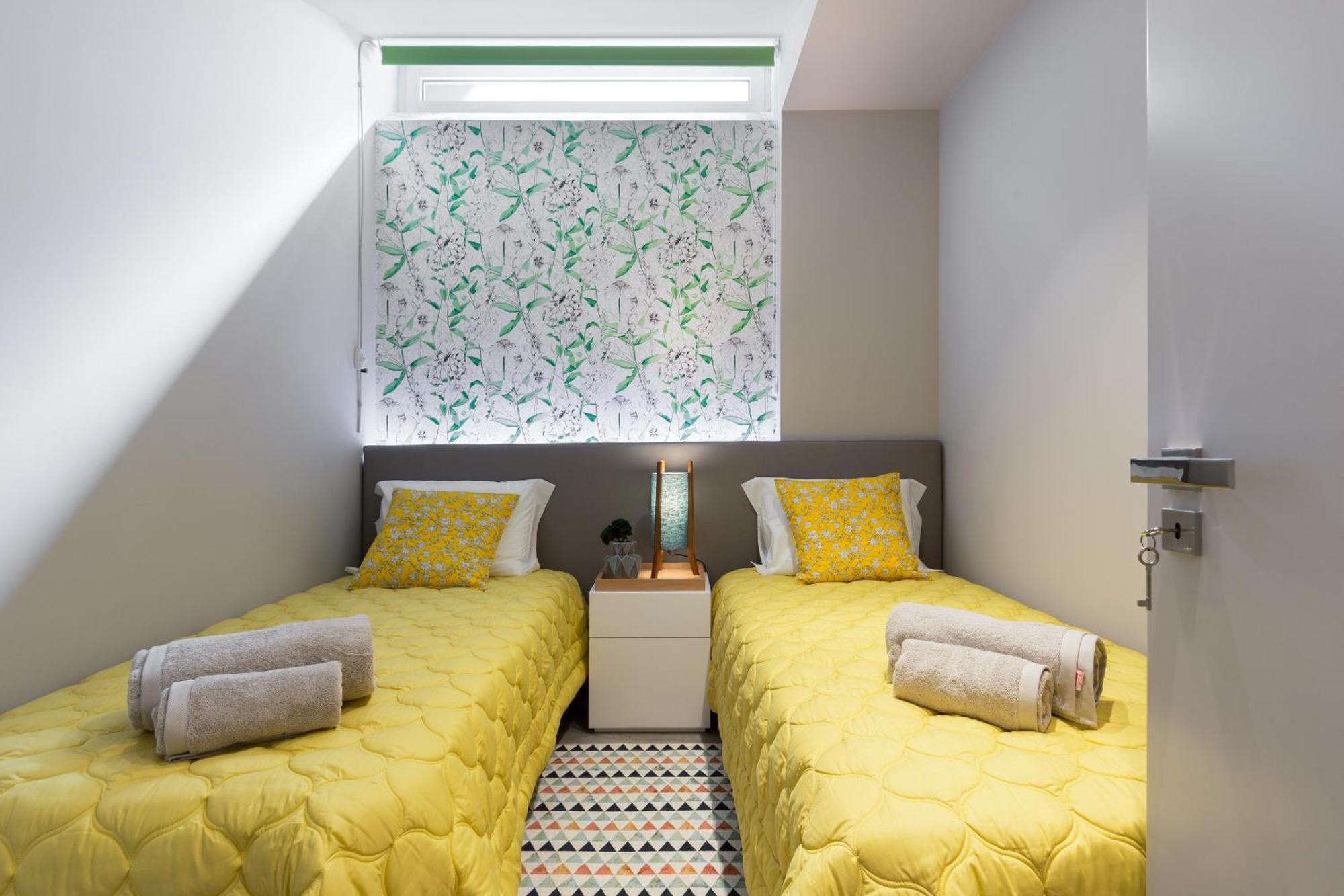 Host Wise - Charming Luxurious Flat With Garage Apartment Porto Exterior photo