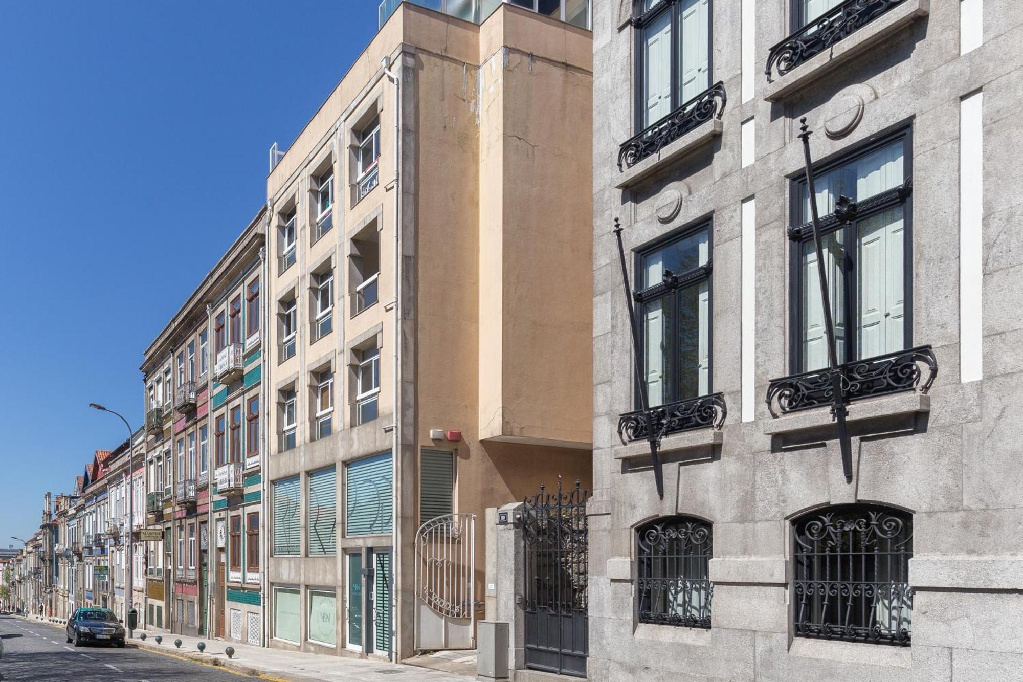 Host Wise - Charming Luxurious Flat With Garage Apartment Porto Exterior photo